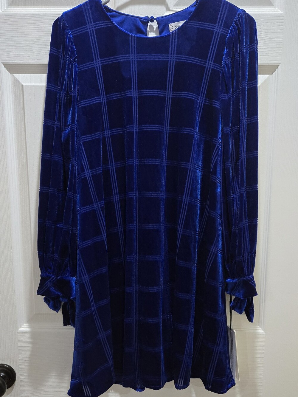 Calvin Klein Blue Velvet Dress. Size 8. NWT.